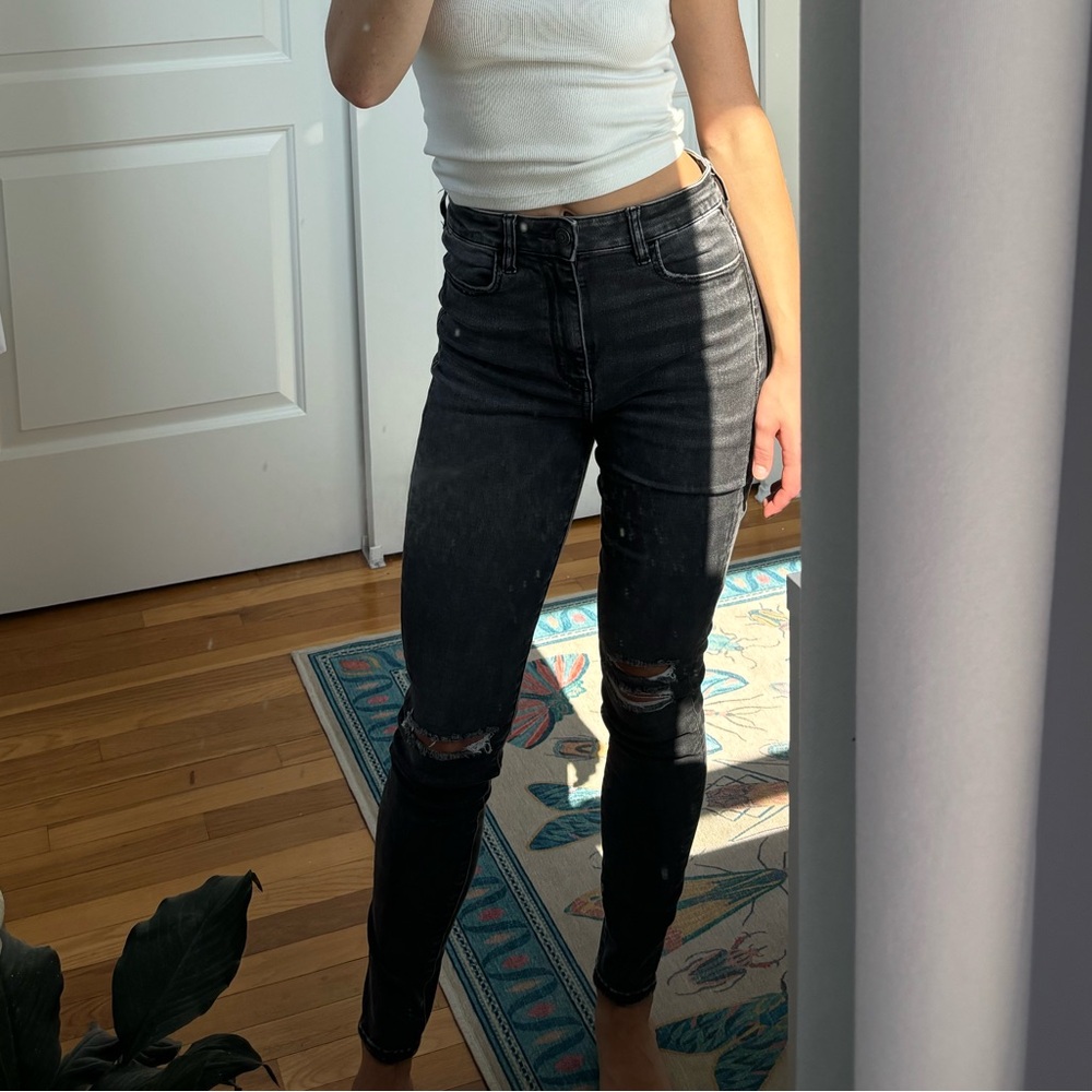 American Eagle skinny jeans